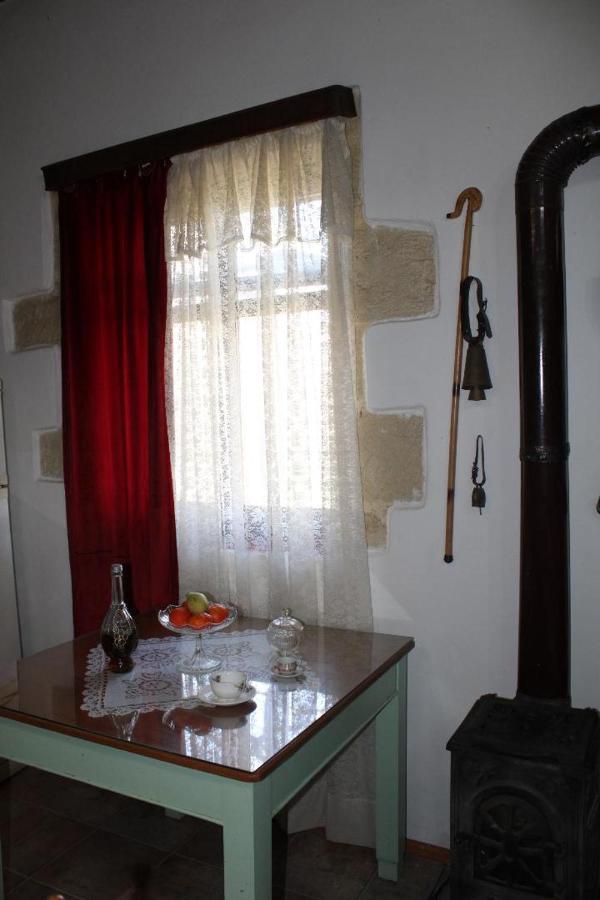 Azoyirás Traditional House Maria מראה חיצוני תמונה