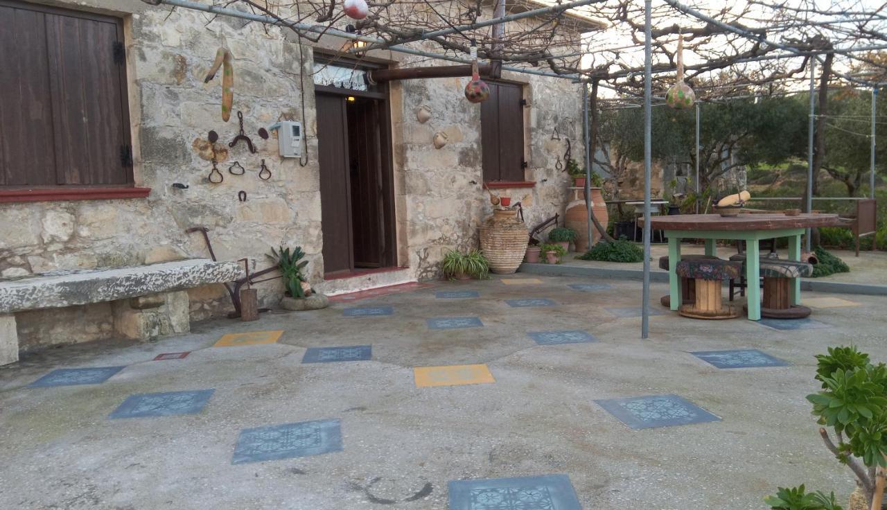 Azoyirás Traditional House Maria מראה חיצוני תמונה